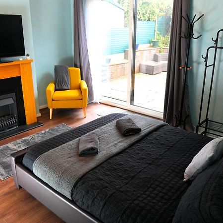 Detached Homestay - Super, King & Double Rooms - Leyland, Preston, Chorley, Lancashire Luaran gambar