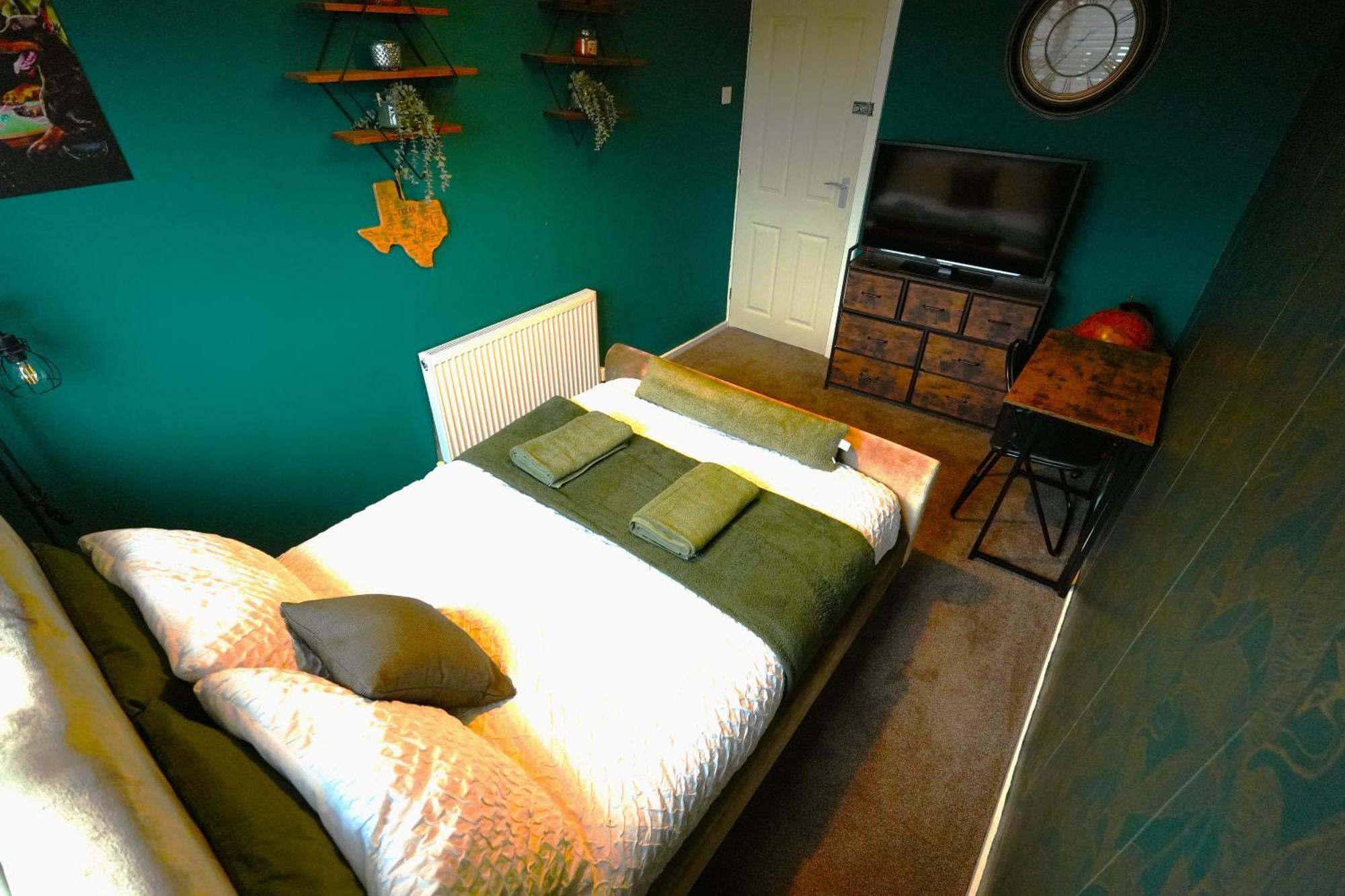 Detached Homestay - Super, King & Double Rooms - Leyland, Preston, Chorley, Lancashire Luaran gambar