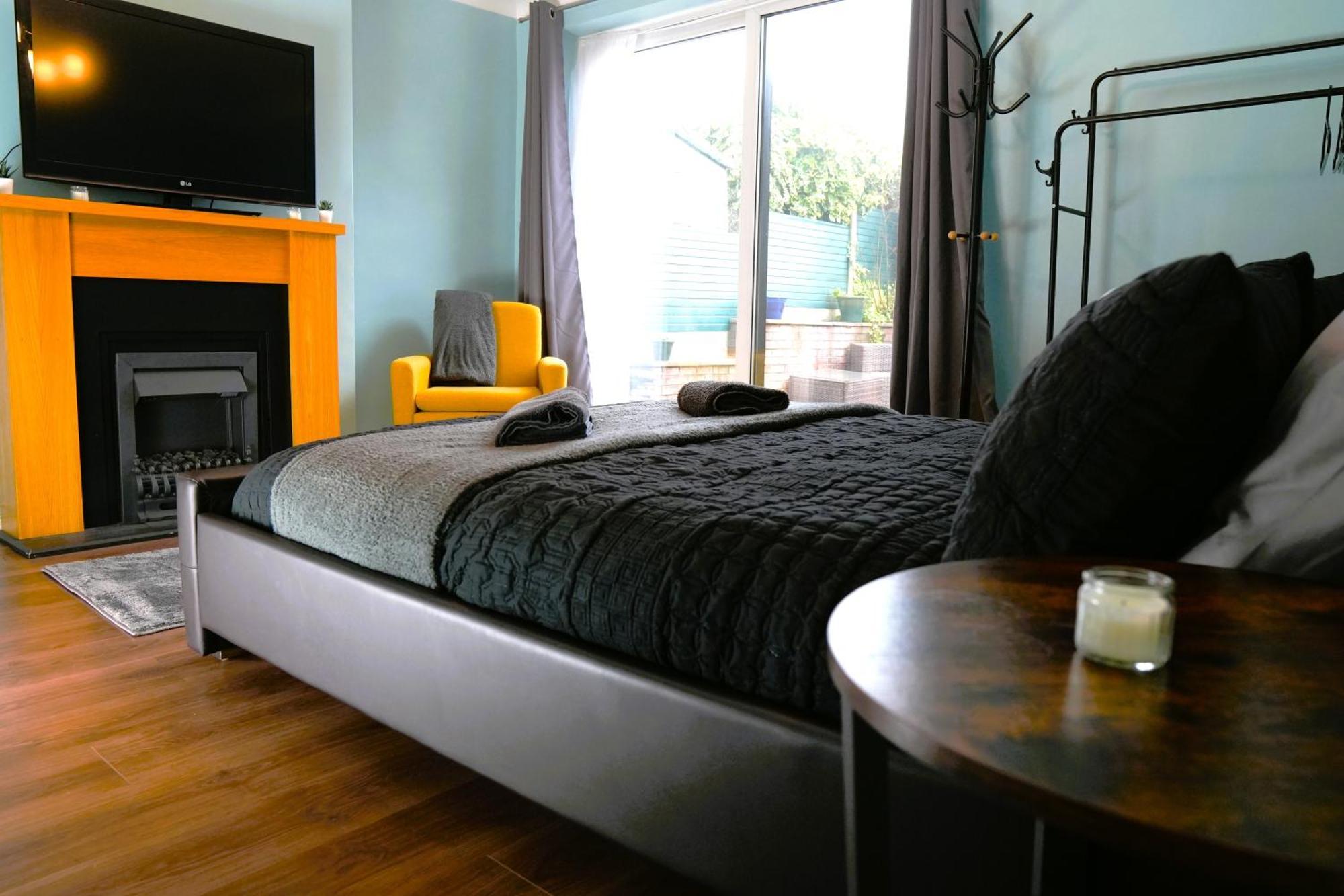 Detached Homestay - Super, King & Double Rooms - Leyland, Preston, Chorley, Lancashire Luaran gambar